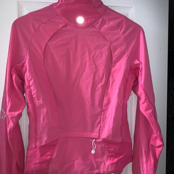 Hot Pink Lululemon Running Jacket - Size 4 - Picture 2 of 7